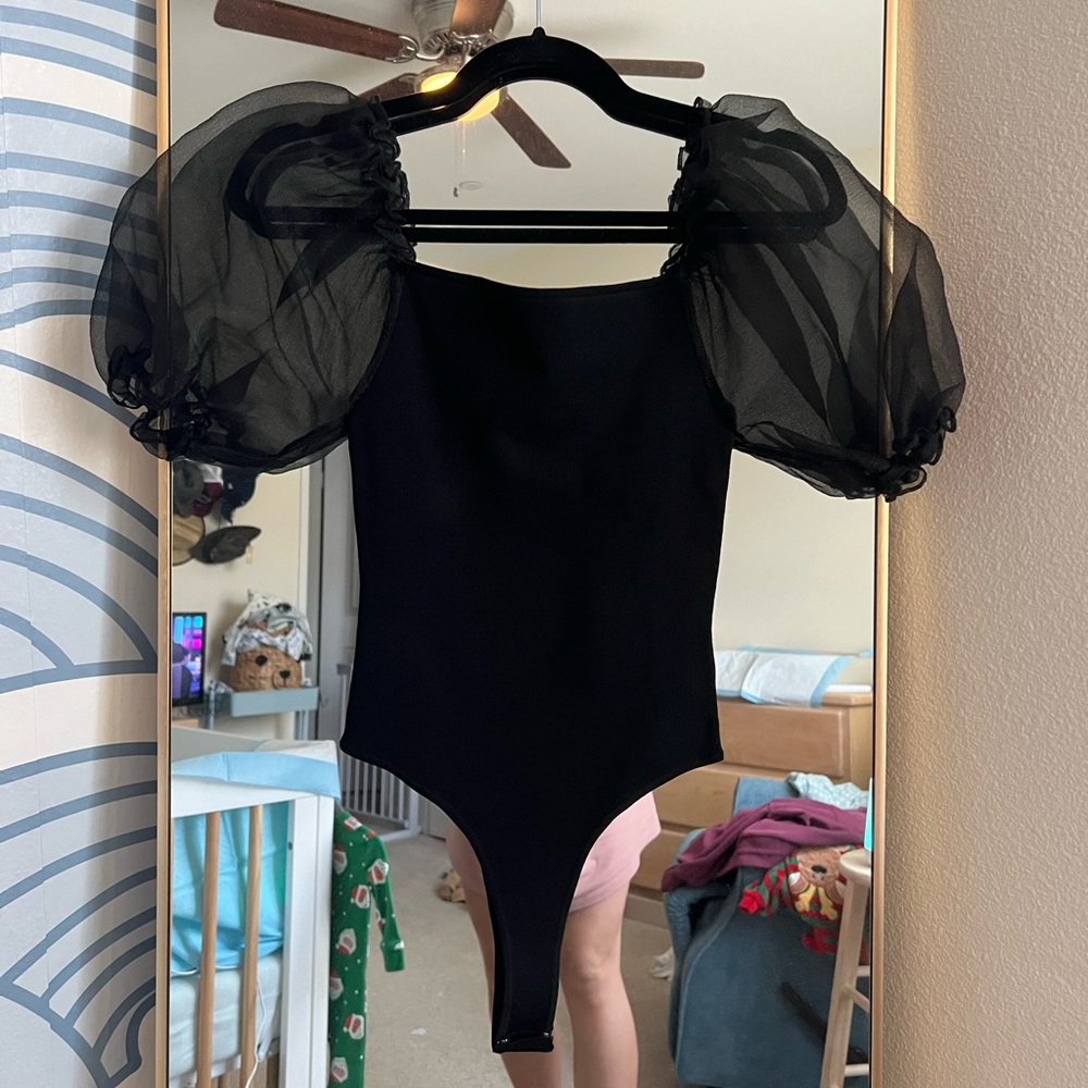 Puff sleeve bodysuit